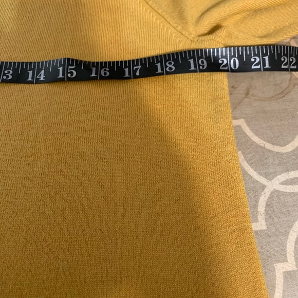 Italian Wool Sweater! - Picture 10 of 10